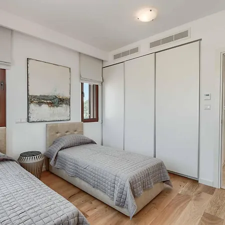 Aphrodite Hills Uj01 Villa