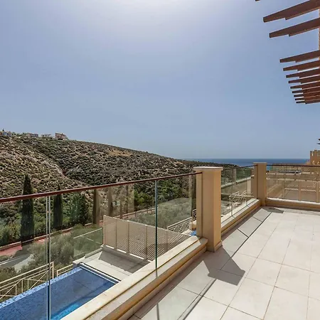 Aphrodite Hills Uj01